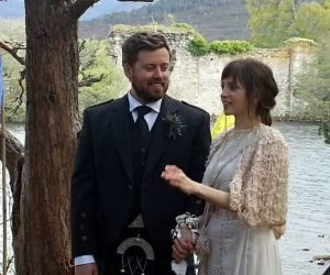 Wedding at Loch an Eilein, Rothiemurchus